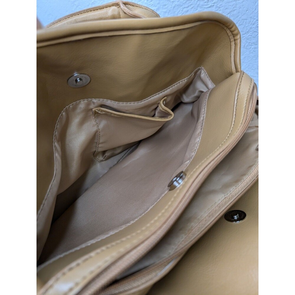 Croft Barrow Satchel Handbag Purse with Cosmetic Bag Tan Neutral Shoulder Bag - Picture 9 of 12
